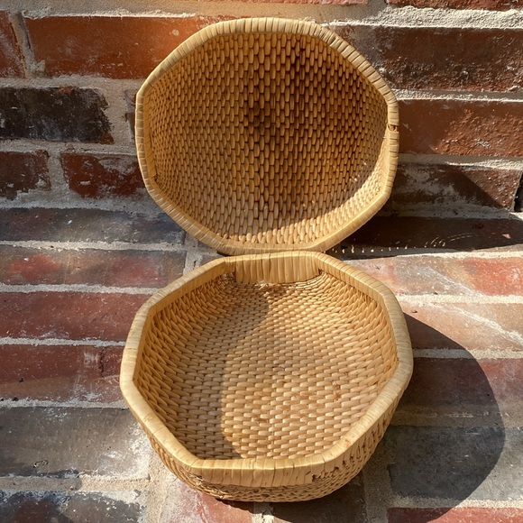 Set of 2 Rice Winnowing Baskets - Picture 2 of 13